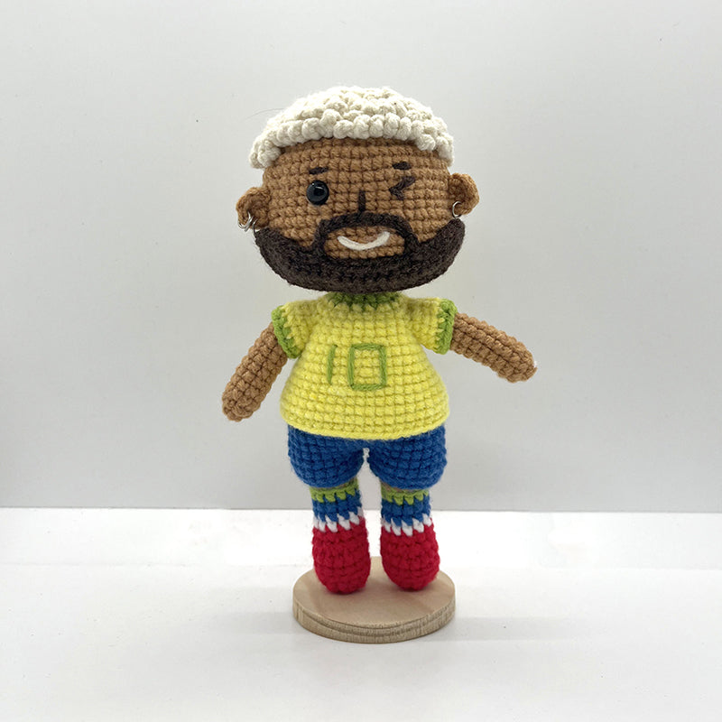[Samba Elf] Neymar Handmade Crocheted Doll | Brazil No. 10 Collector's Edition with Articulated Joints | Fan Collection for Kids' Birthday Surprise