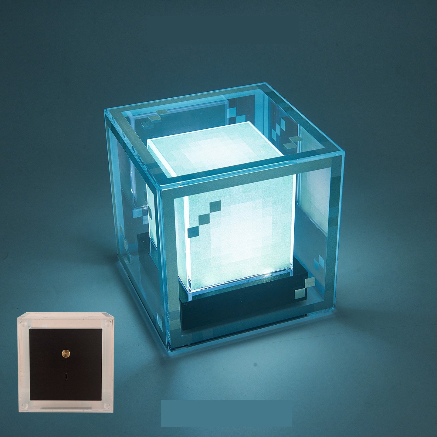 Acrylic Minecraft Beacon lamp with wireless charging, colorful LED glow, decorative desk light for gamers and Minecraft lovers.