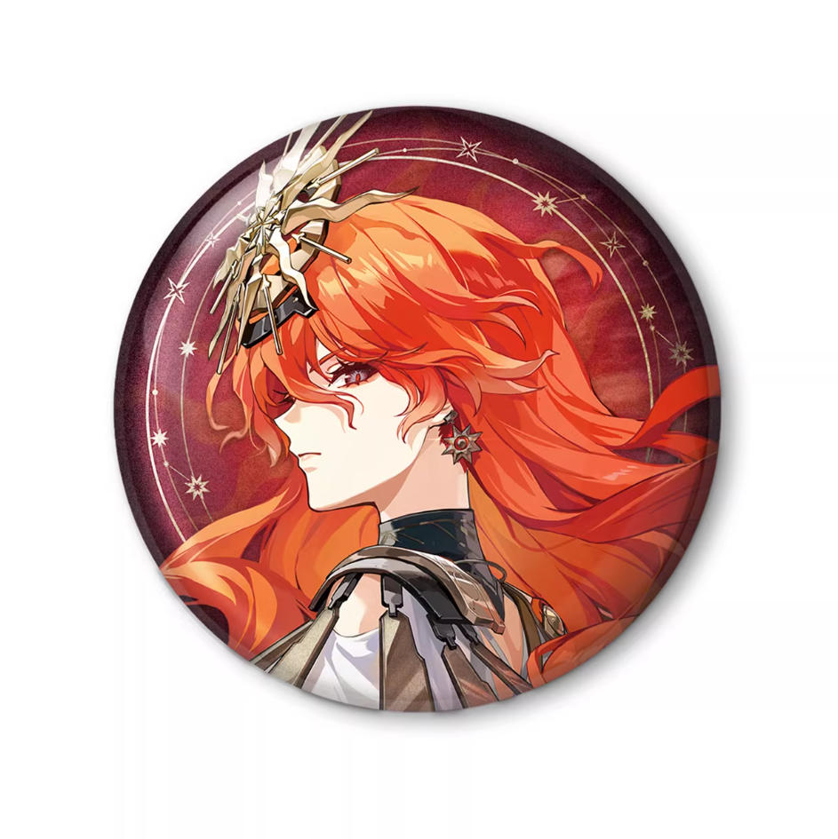 This 65mm tinplate badge features Augusta from Wuthering Waves, with her fiery orange hair and golden headdress set against a deep red, starry backdrop. The holographic flame base adds a dynamic, shimmering finish.