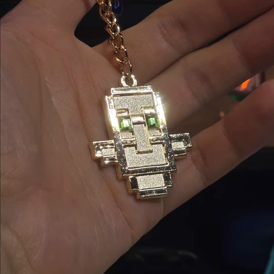 "Cheat Death" Totem of Undying Keychain | for Minecraft Fans | Premium Zinc Alloy | Minecraft Gamer Gift